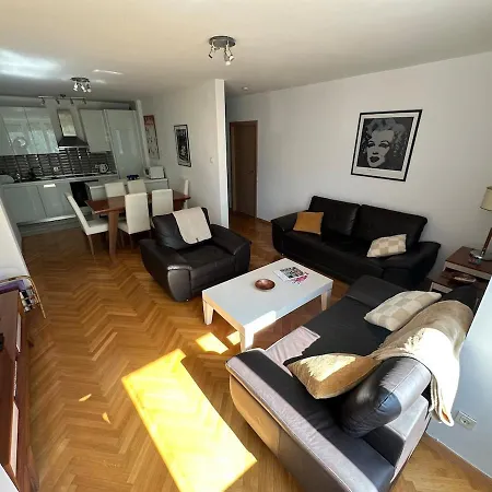 Homey Centre Appartement Skopje